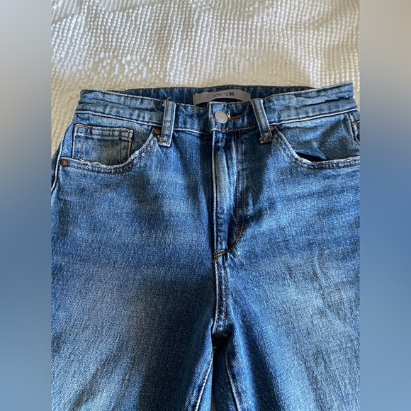 Joe's Jeans Blue Straight Leg Denim - Picture 5 of 9